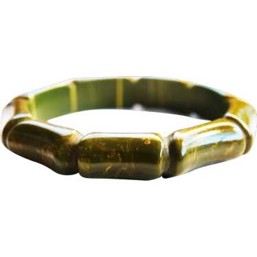 Gorgeous Soft Olive Colored Bakelite Bracelet/Ban… - image 1