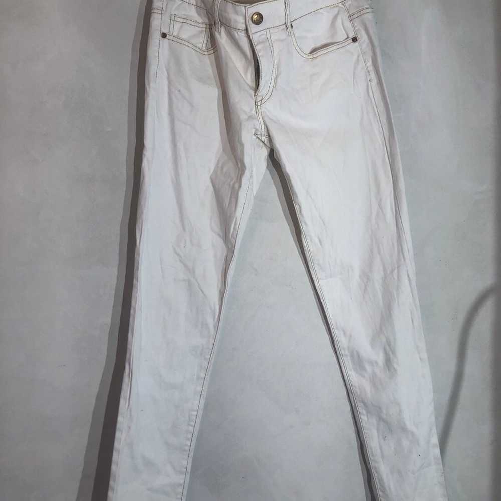 Designer: white vintage Versace jeans is:27 It:40 - image 1