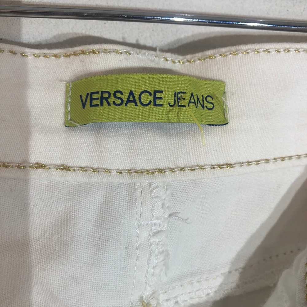 Designer: white vintage Versace jeans is:27 It:40 - image 7