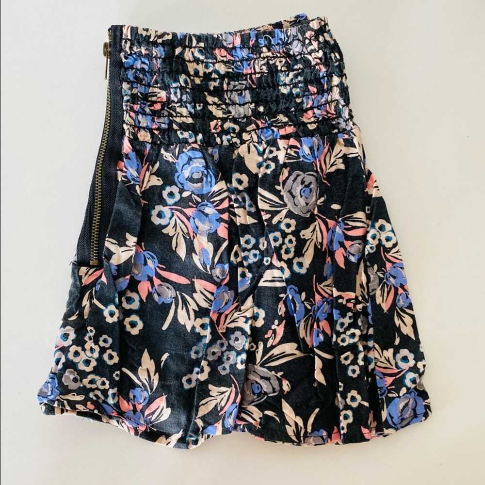 Vintage VINTAGE Y2K Black Cream Floral Mini Skirt… - image 8