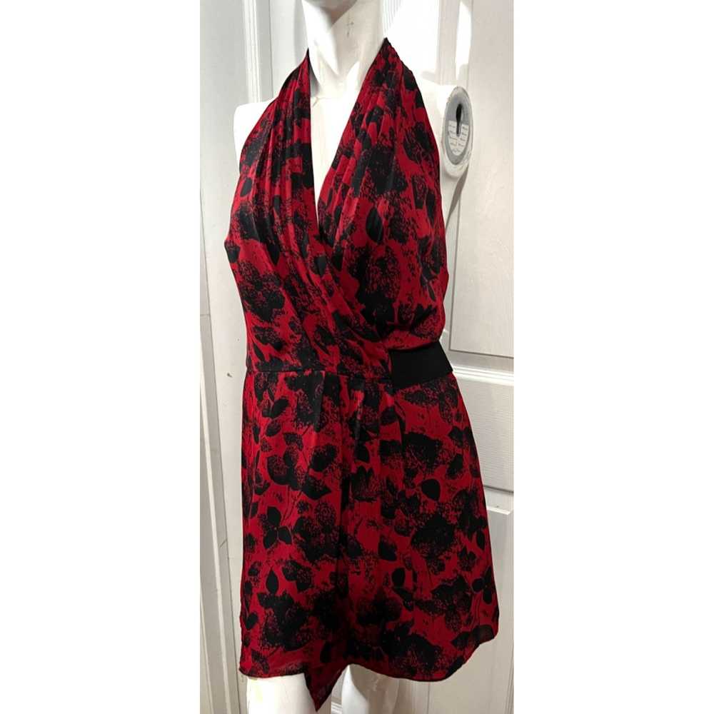 Bcbg Maxazria BCBGeneration Red Floral Mini Wrap … - image 6