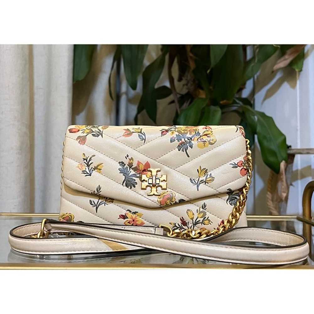 ♦️♦️ AUTHENTIC TORY BURCH CREAM AND FLORAL KIRA H… - image 2