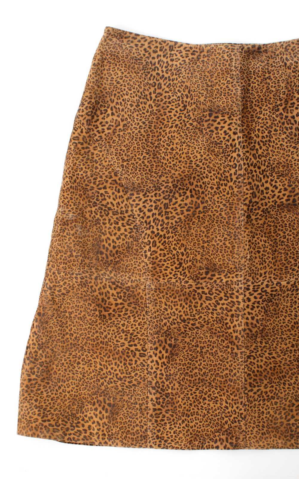 NEW ARRIVAL || 1980s Suede Leopard Print Skirt | … - image 7