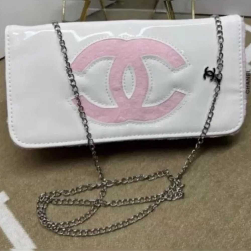 Chanel Beaute Bag - image 2