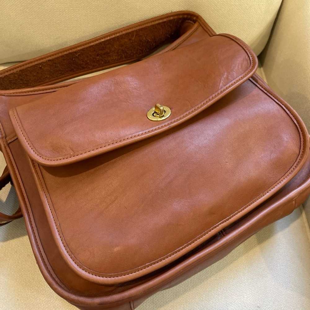 Coach vintage Taft #9980 crossbody bag - image 3