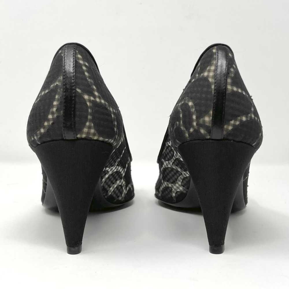 Chanel Cloth heels - image 5