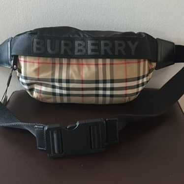 Burberry bum bag