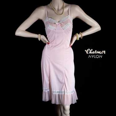 Beautiful 1950's vintage 'Charmor' silky soft ros… - image 1
