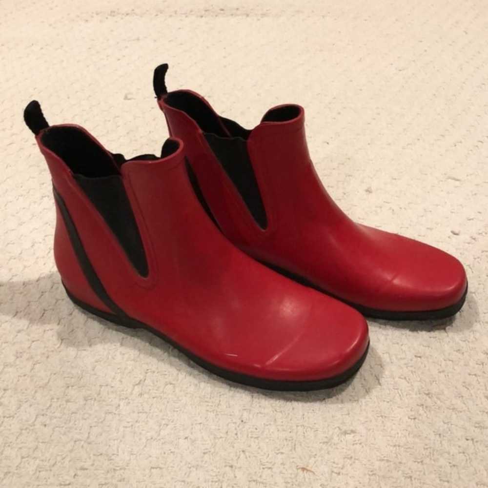 Andre Assous Chelsea Style Red Rain Boots Size 8 - image 3