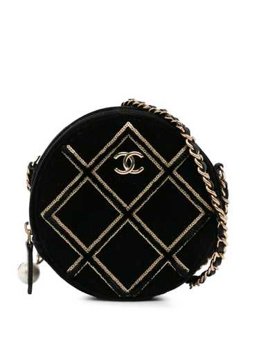 CHANEL Pre-Owned 2019 Velvet Pearl Sequin Round c… - image 1