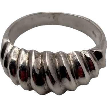 Sterling Silver Ribbed Ring