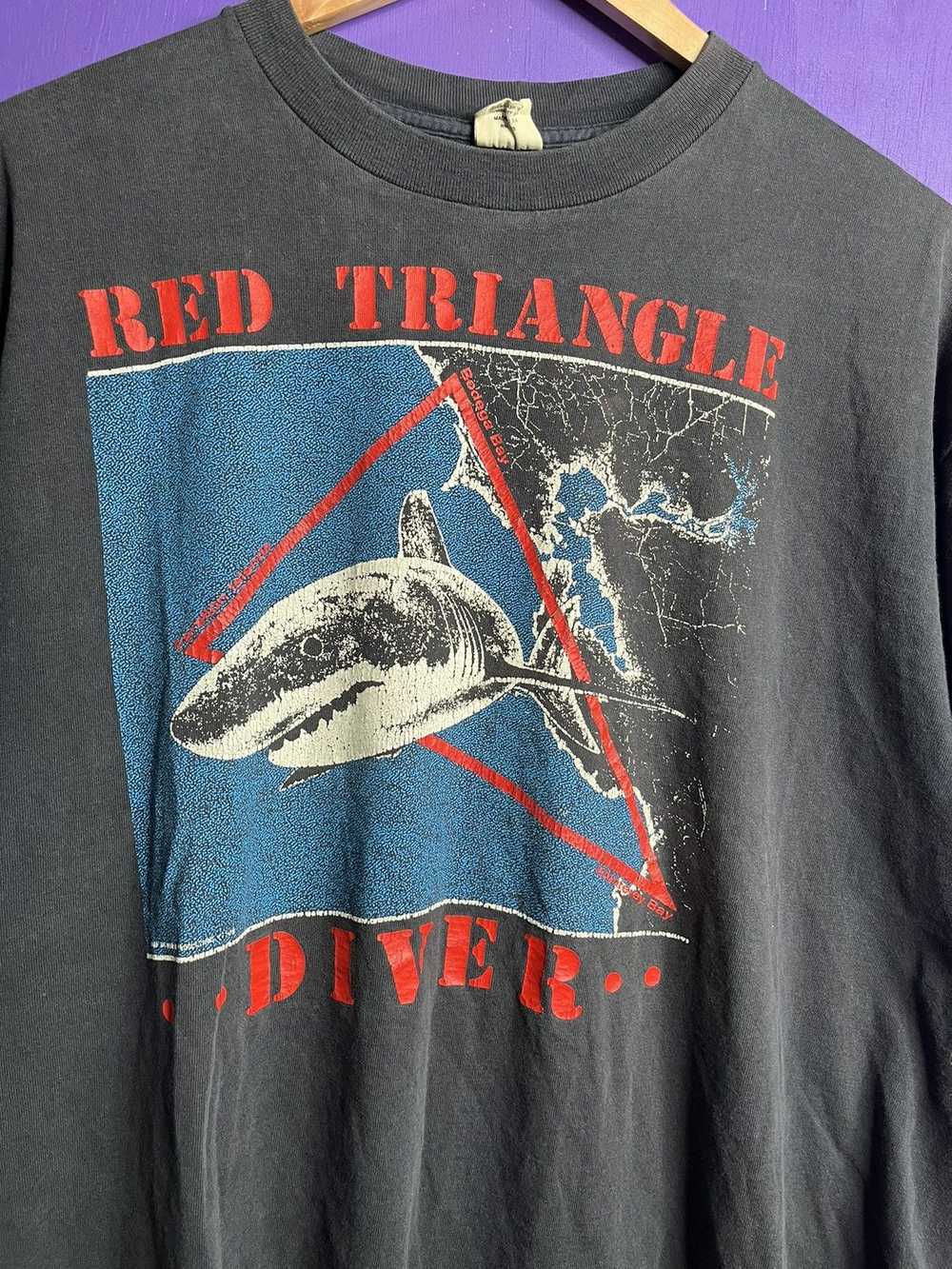 Made In Usa × Vintage Vintage 1988 Red triangle d… - image 3