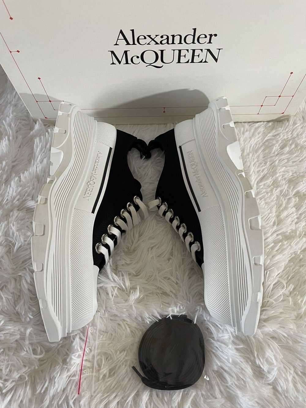 Alexander McQueen ALEXANDER MCQUEEN Tread Slick L… - image 3