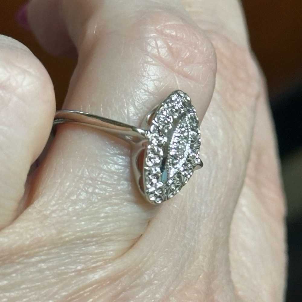 10 K white Gold size 6 vintage diamond ring - image 3
