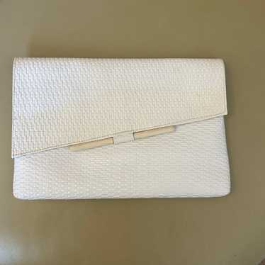 Vintage Clutch White with basket weave pattern - image 1