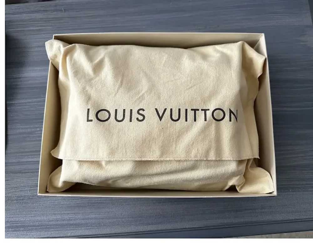 Louis Vuitton Pochette Métis Monogram - image 9