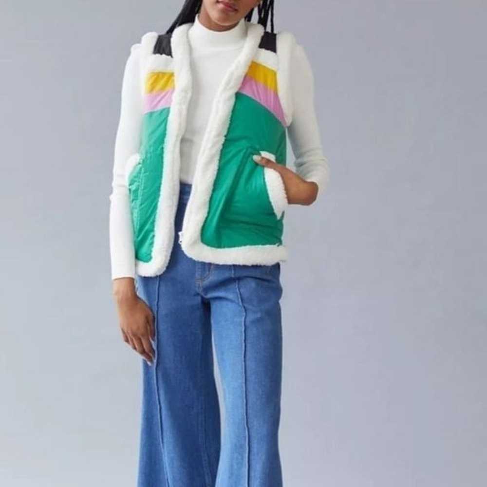 NEW Urban Outfitters BDG Nylon Sherpa Retro Vest … - image 2