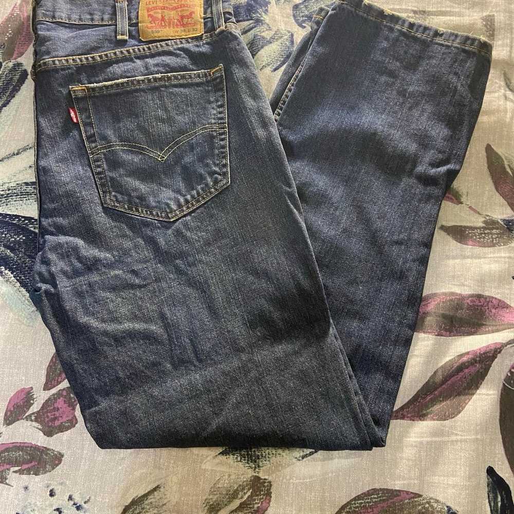 Men’s Levi’s 559 Relaxed Straight Jeans 38W 32L - image 1