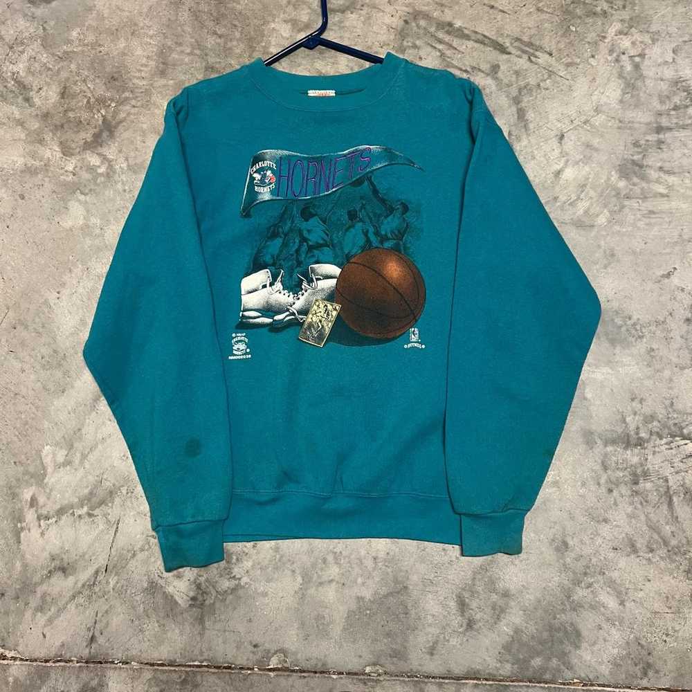 Vintage 1990s Charlotte Hornets NBA Sweatshirt - image 1