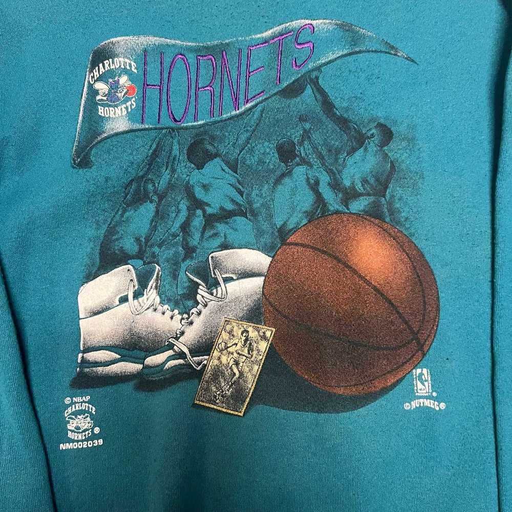 Vintage 1990s Charlotte Hornets NBA Sweatshirt - image 2