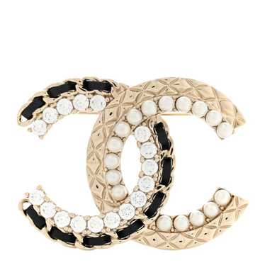 CHANEL Lambskin Pearl Crystal Quilted CC Brooch B… - image 1