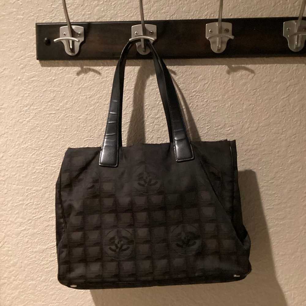 EUC Chanel Tote - image 3