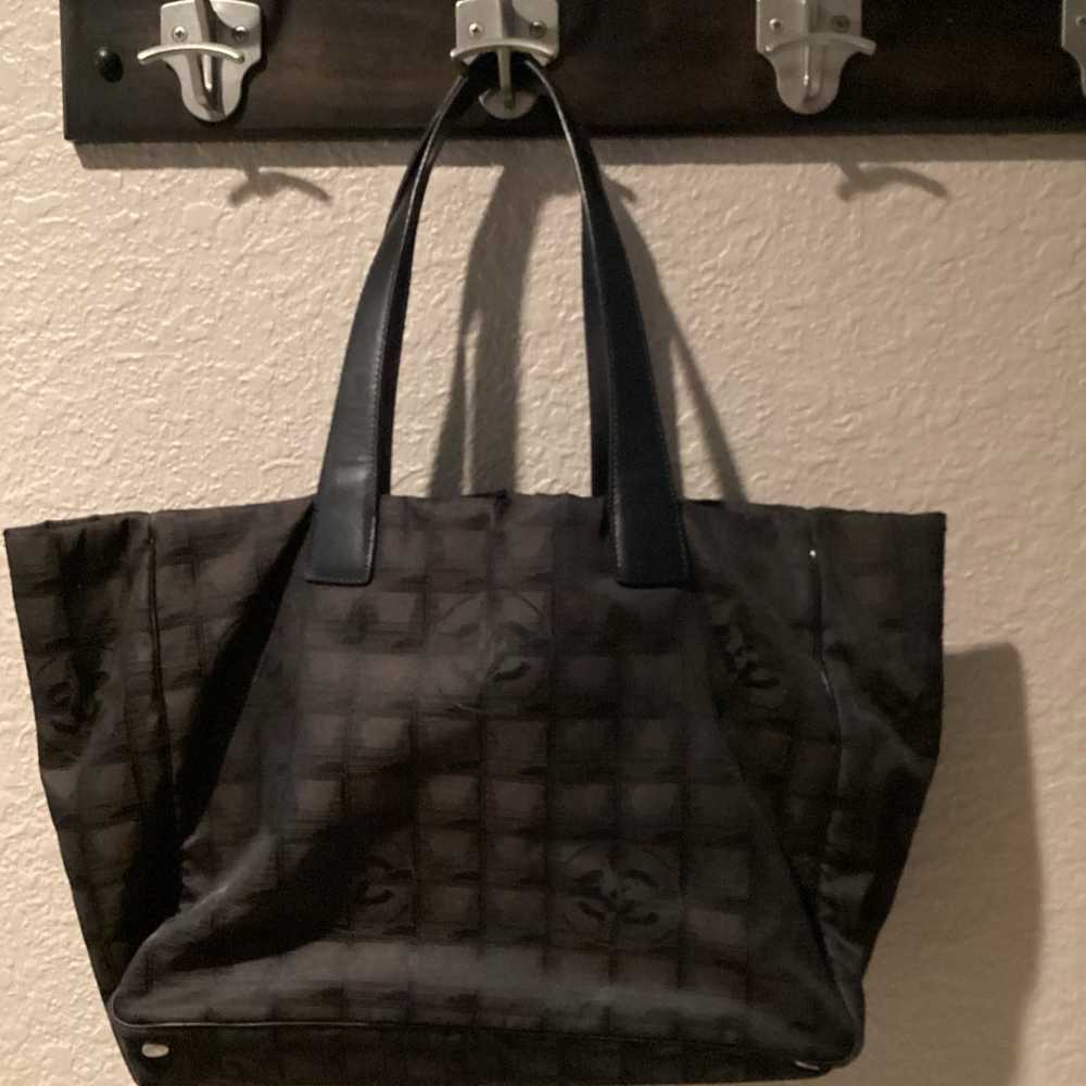 EUC Chanel Tote - image 4