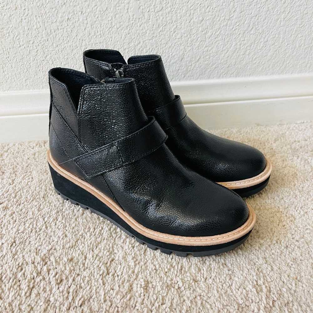 NWT Eileen Fisher Caddy Wedge Bootie in Black Emb… - image 2