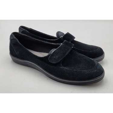 Grasshoppers Black Suede Strap Pull On Loafers Sho