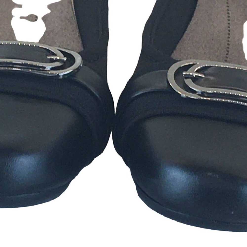 Baretraps Black Slip-on Loafer Women's Size 8M - image 9
