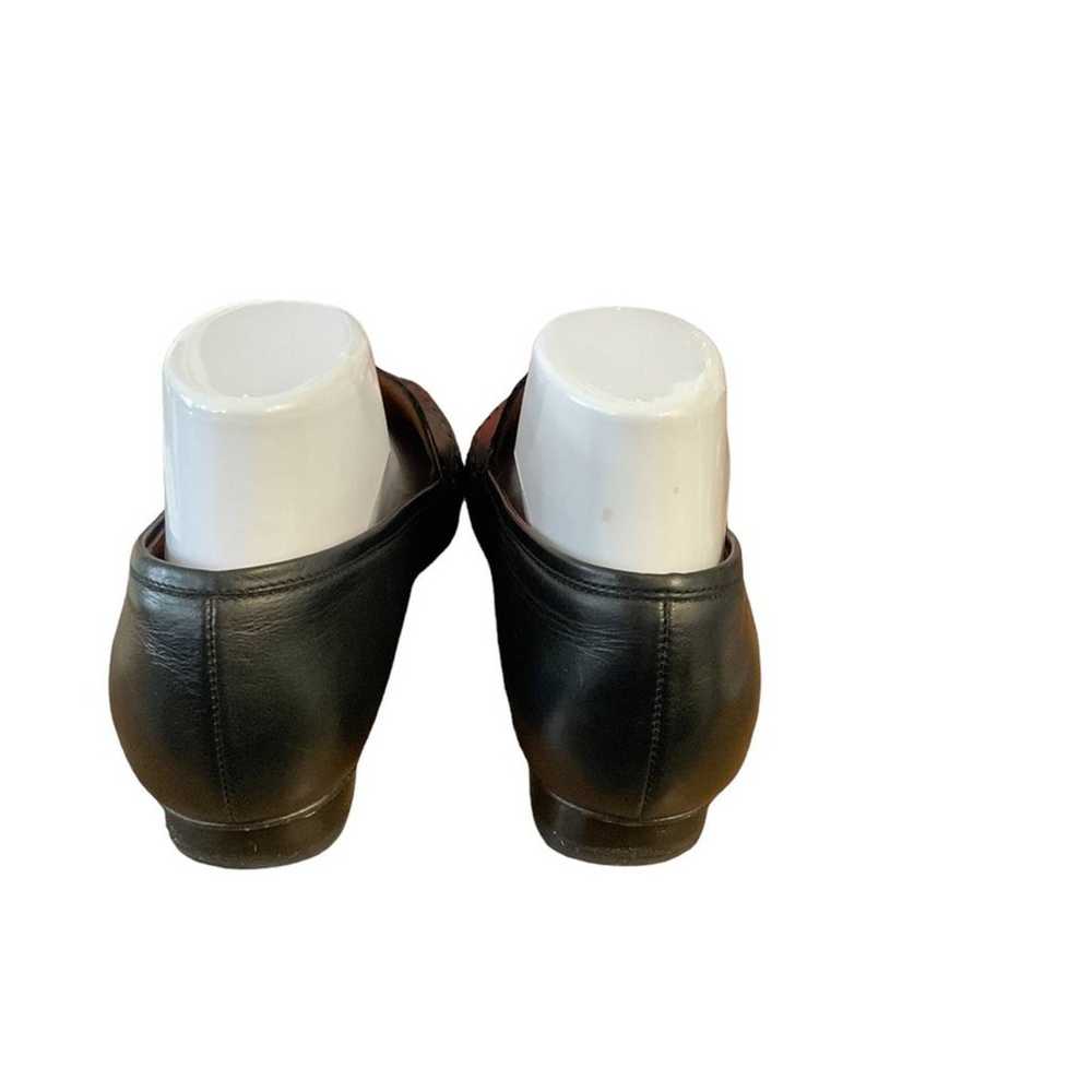 Women's black, leather Aquatalia shoes, size 8 - image 3