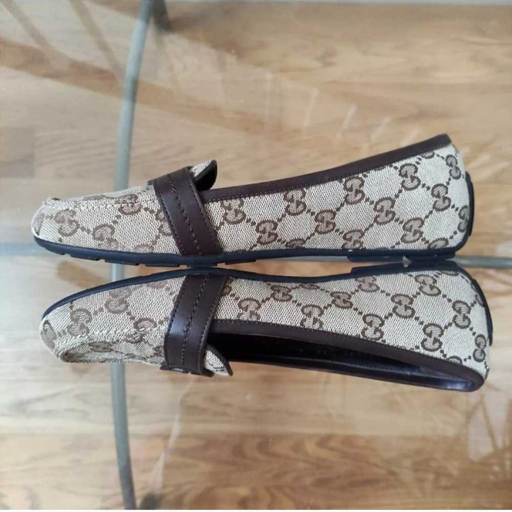 Gucci GG monogram Canvas And Leather Trim Loafers… - image 4