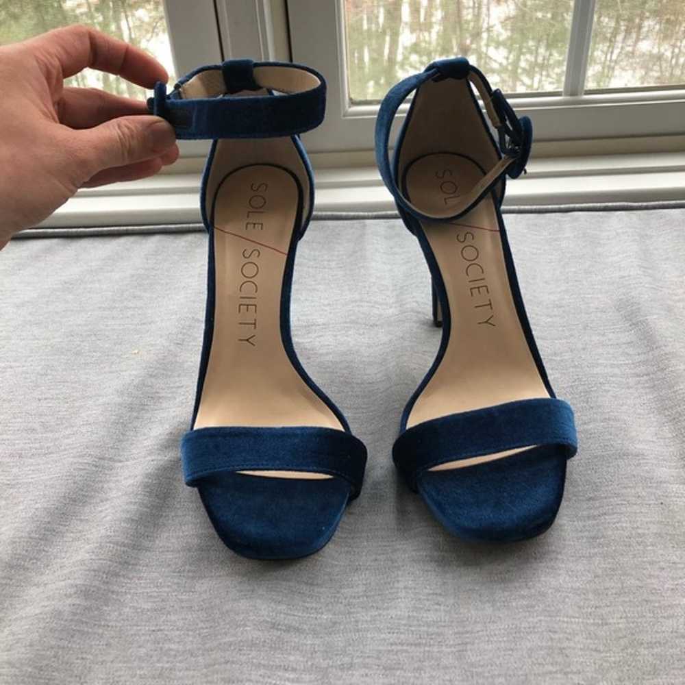 New Sole Society Emilia blue velvet heels sandals… - image 2
