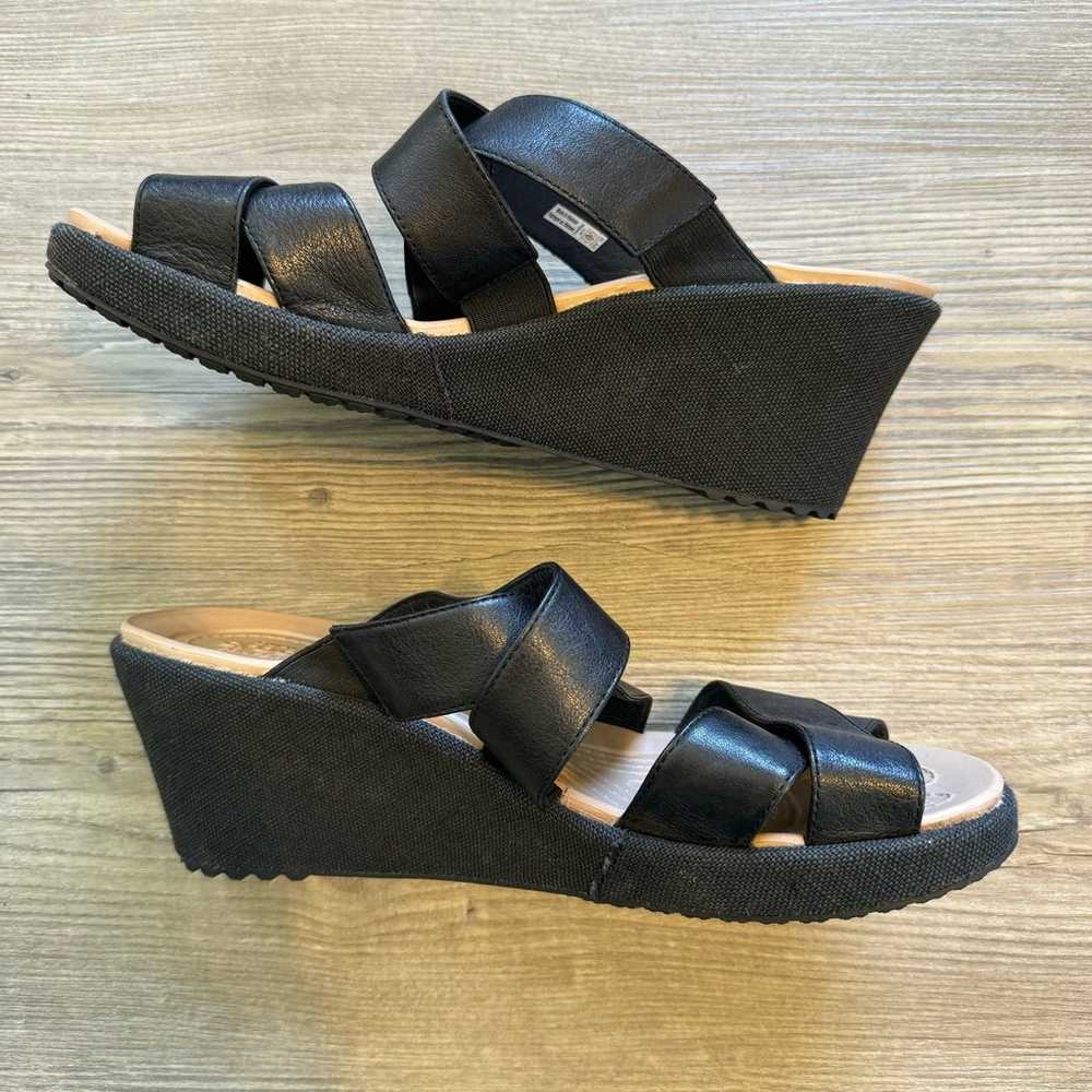 Crocs Wedge Slide Sandals Women’s Size 11 Black S… - image 6
