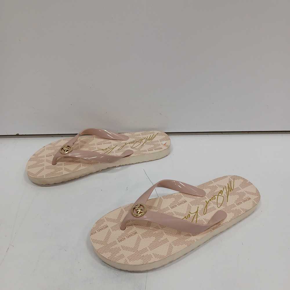 Michael Kors Pink Flip Flop Thong Style Sandals S… - image 2