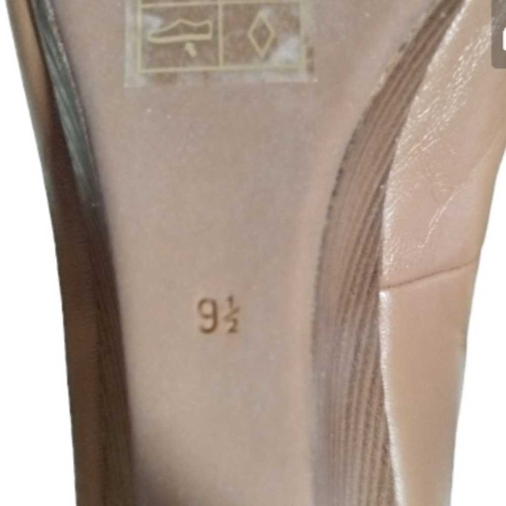 Tory Burch Claire Wedge Closed Toe Calf Leather B… - image 9