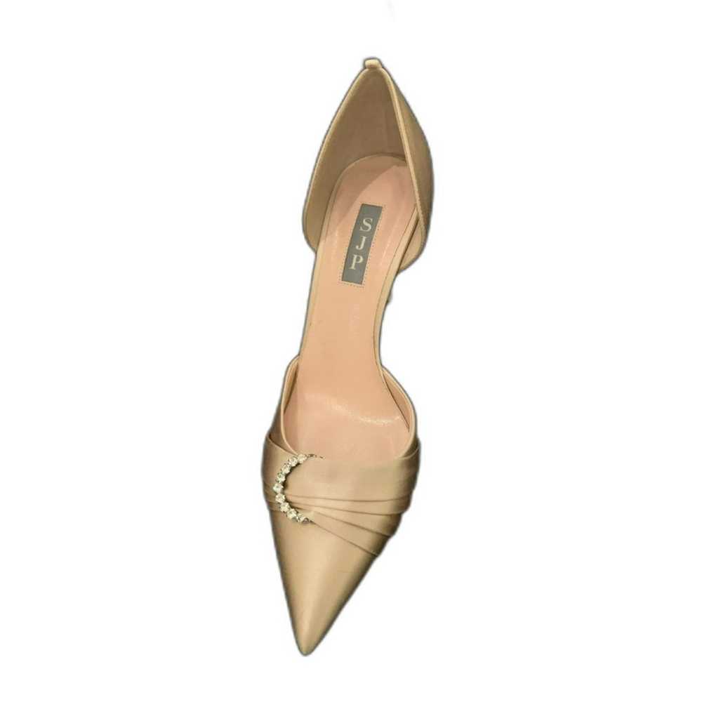 SJP by Sarah Jessica Parker Satin Gold Heels Size… - image 5