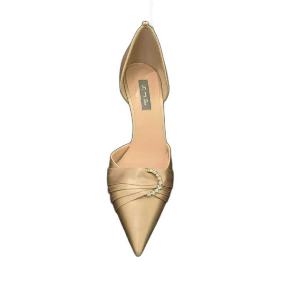 SJP by Sarah Jessica Parker Satin Gold Heels Size… - image 6