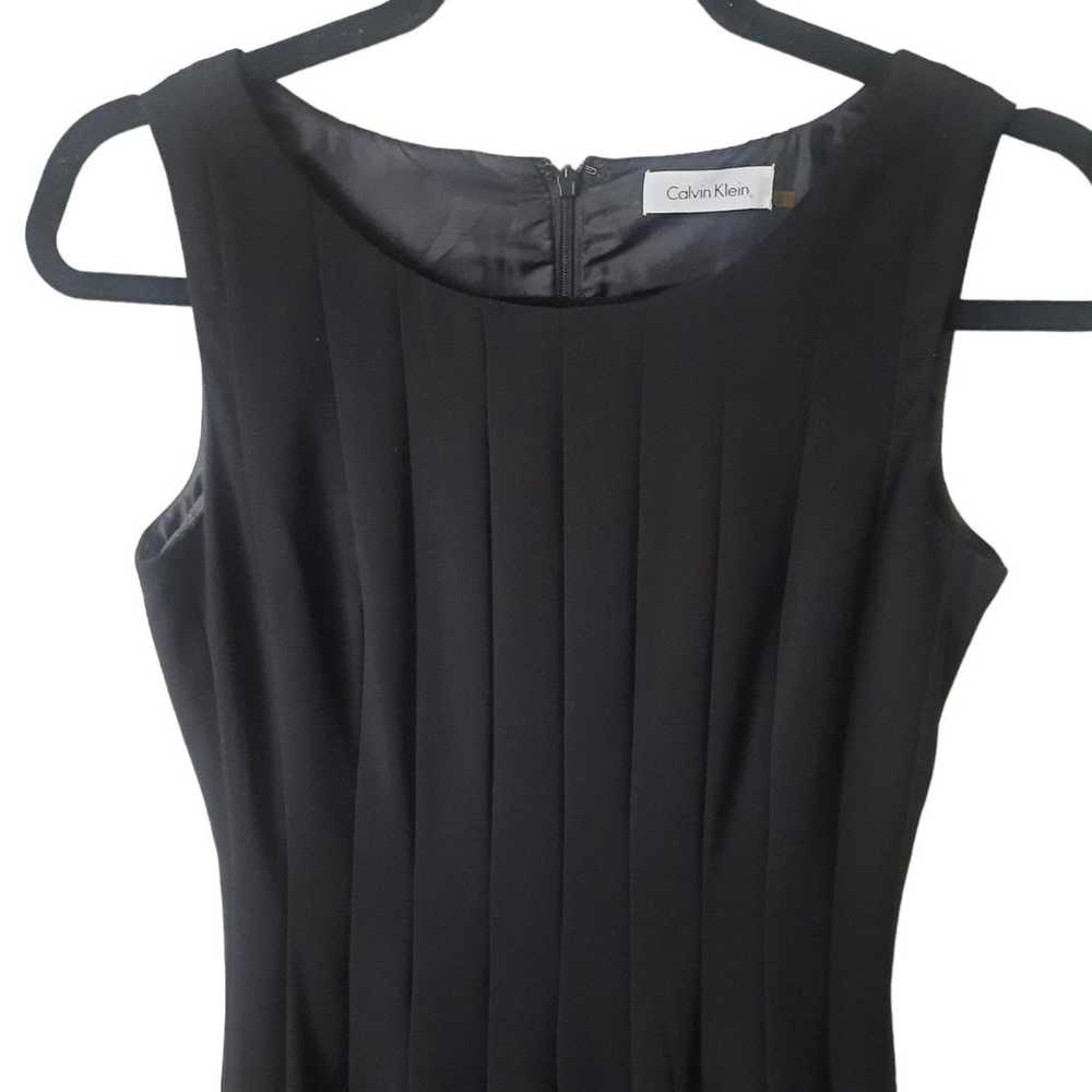 CALVIN KLEIN Sleeveless Knee-Length Fit & Flare V… - image 7