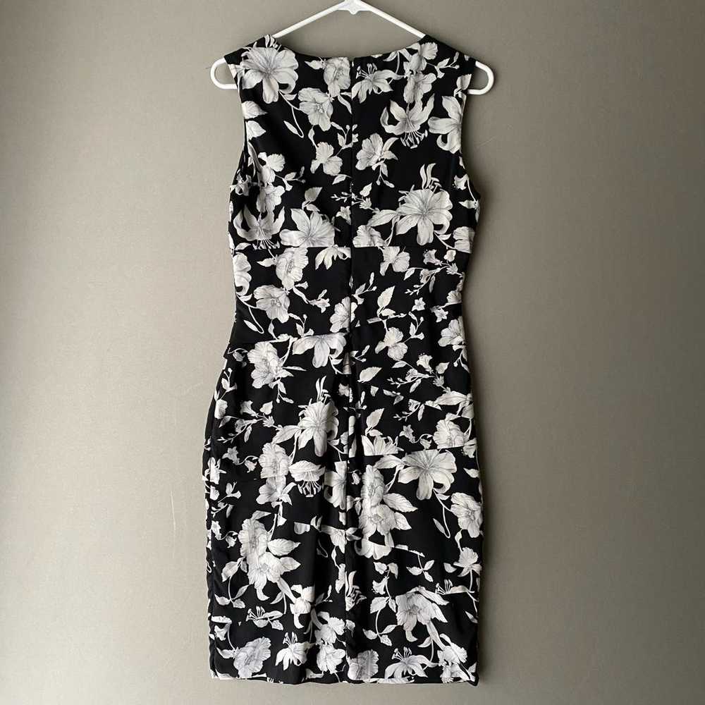 WHBM instantly slimming sz 6 floral sweetheart sp… - image 5