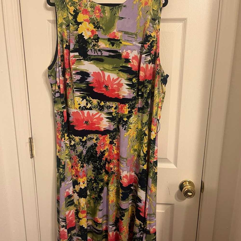 Charter Club Women's floral dress in size 3X - image 1