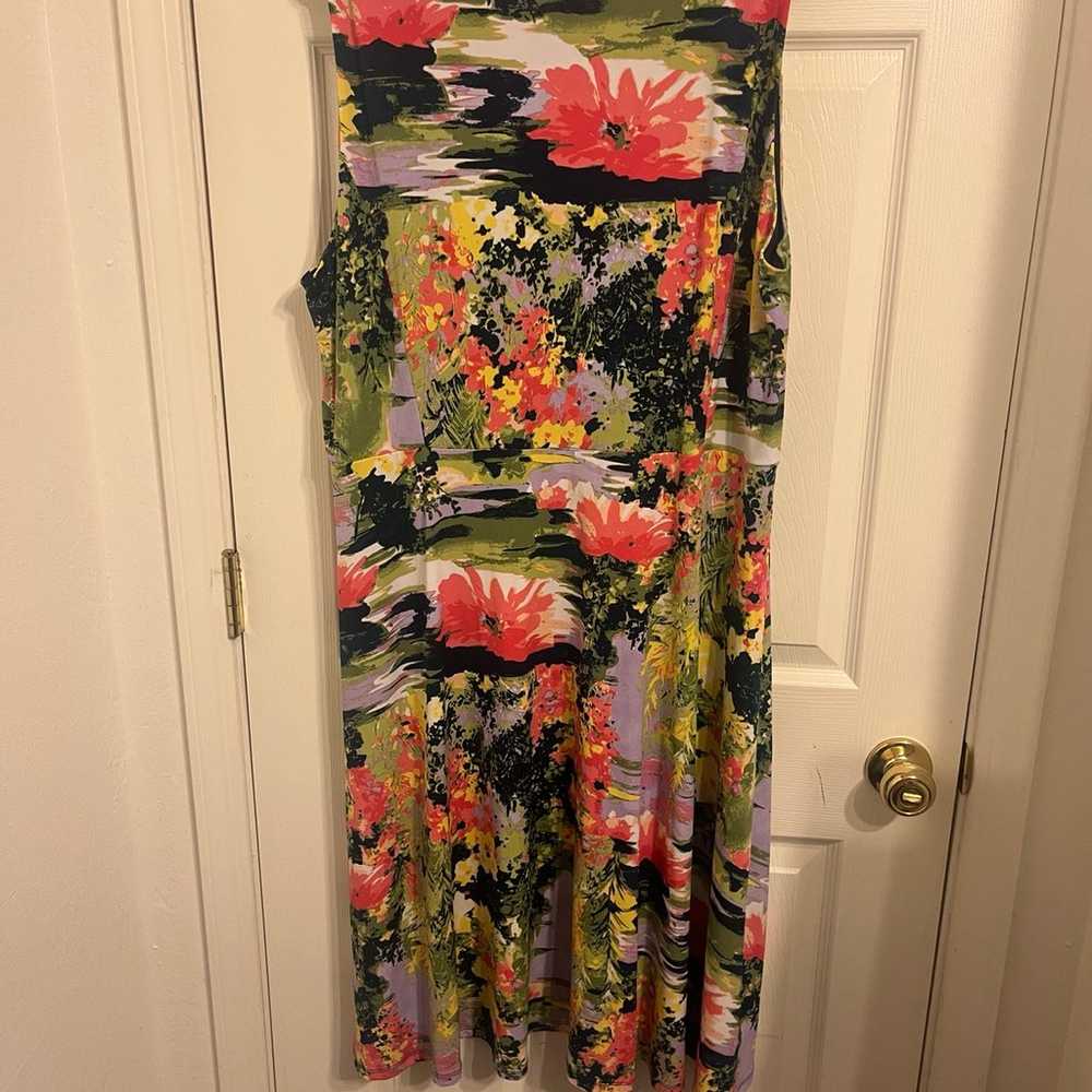 Charter Club Women's floral dress in size 3X - image 2
