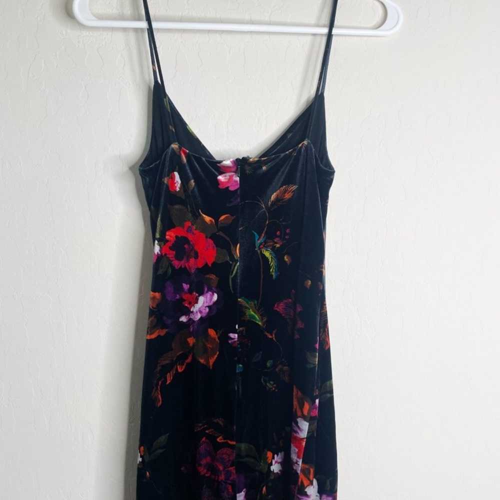Black Halo Bowery Floral Velvet Dress - image 3