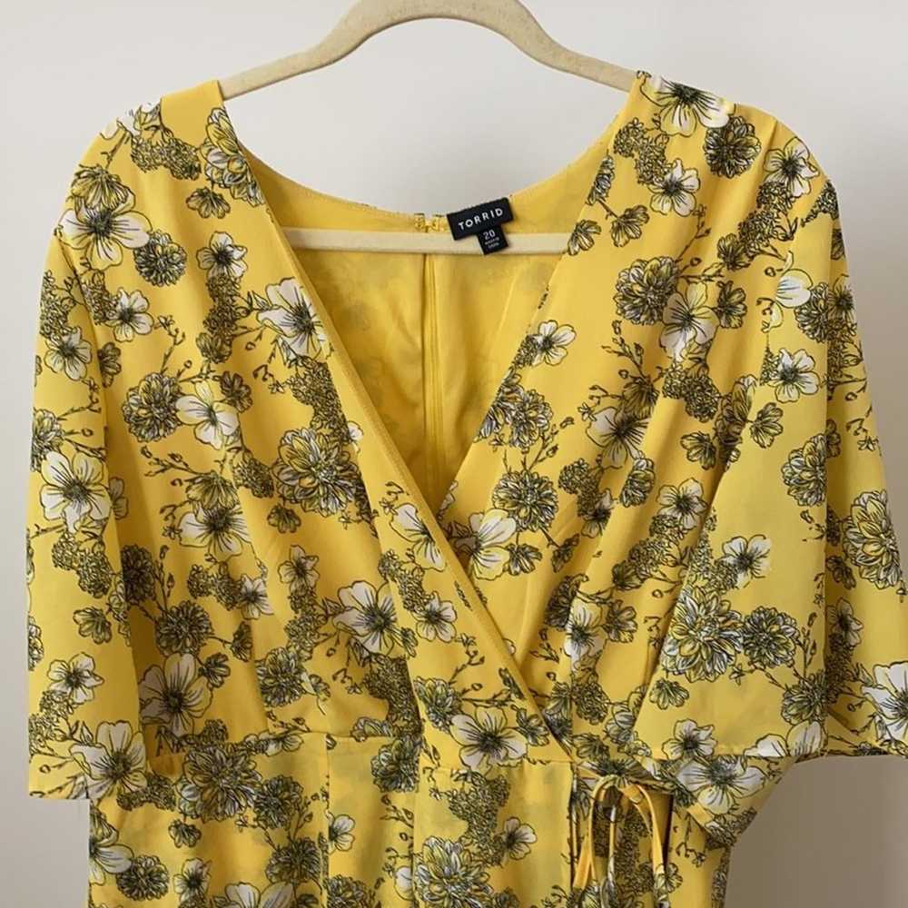 Torrid Yellow Floral Faux Wrap Dress Size: 20 - image 2