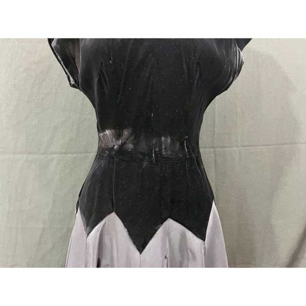1940s Black Velvet Deco Dress w/ Rhinestones & Pe… - image 6