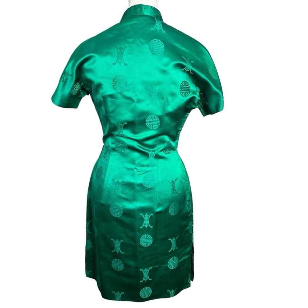 Vintage 1960s Green Silk Cheongsam Dynasty Hong C… - image 3