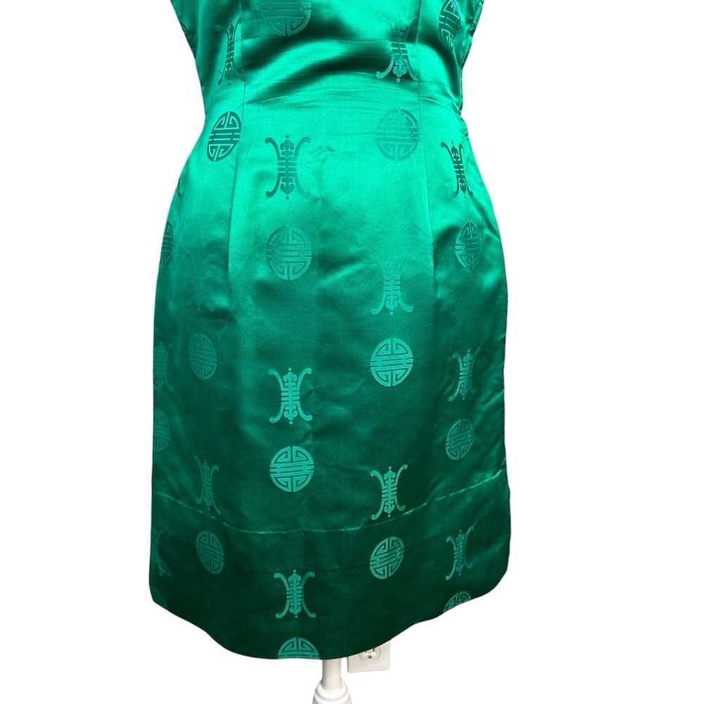 Vintage 1960s Green Silk Cheongsam Dynasty Hong C… - image 5