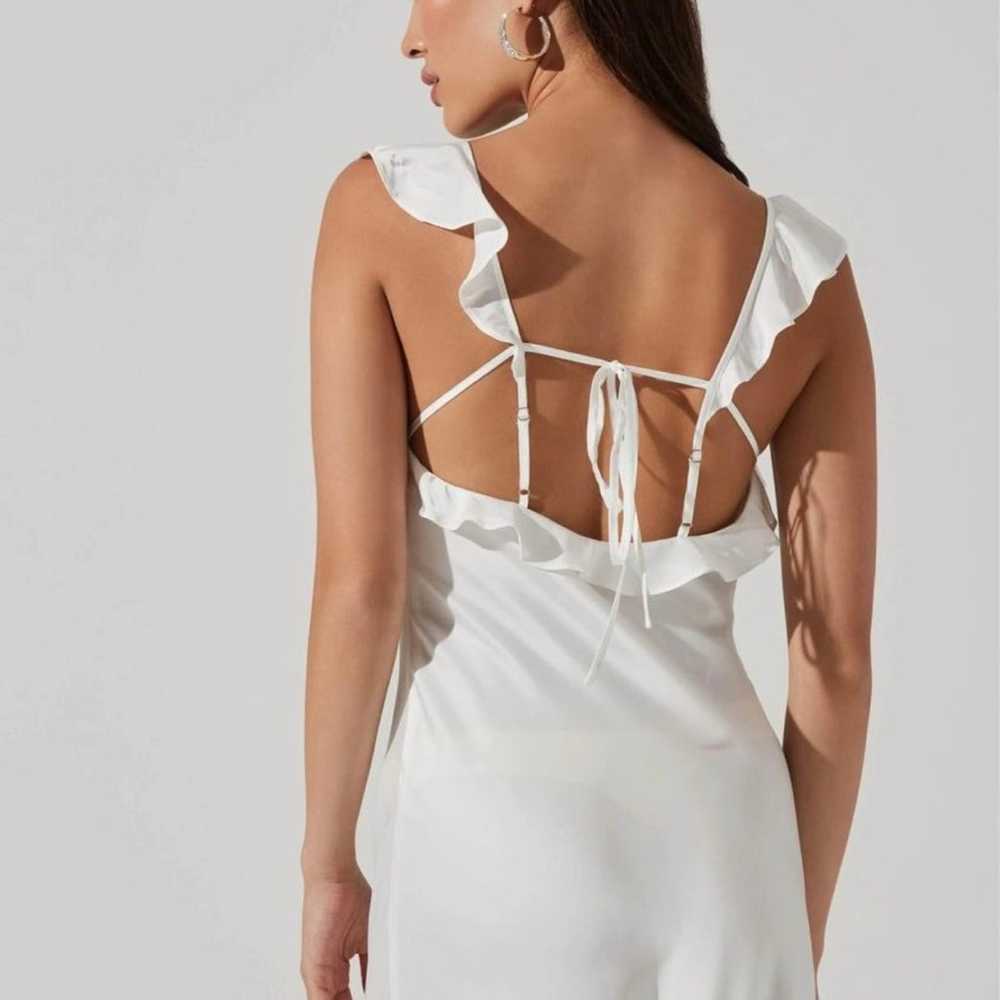 ASTR the label white dress - image 4
