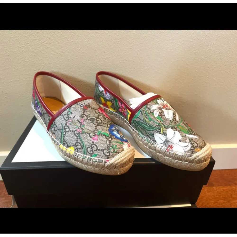 Gucci Cloth flats - image 3