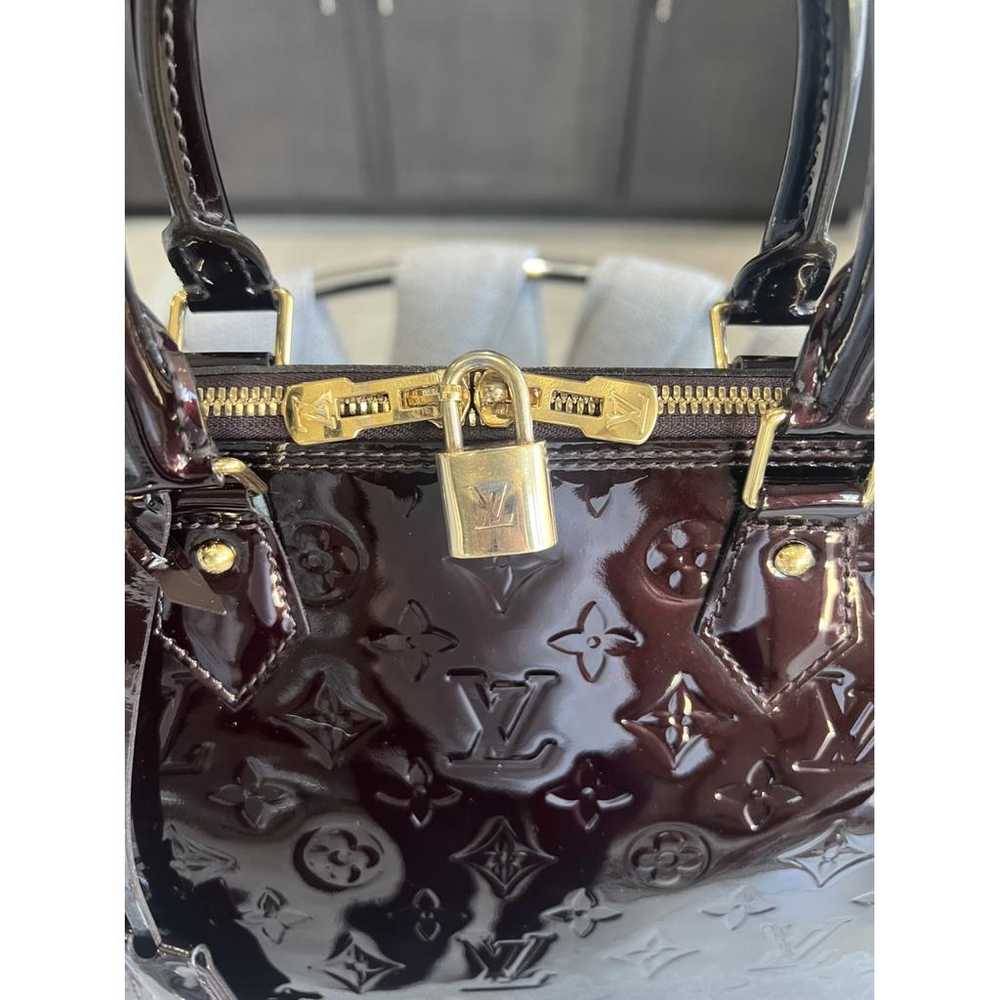 Louis Vuitton Alma leather handbag - image 2